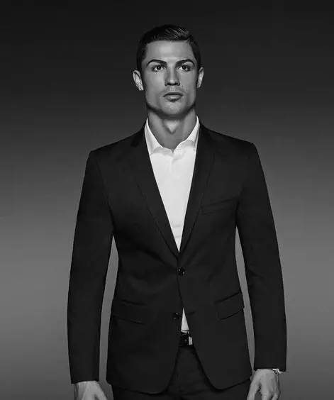 弗里克：没有练过让亚马尔踢10号位的打法；最后球员们太累了（弗里克：未演练亚马尔司职10号的战术；末段球员体能透支）