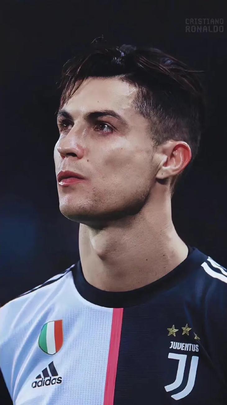 阿坎吉：在学校时发现自己擅长数学；想拥有泽林斯基的技术（阿坎吉：学生时代发现自己数学天赋，期望拥有泽林斯基的技术）