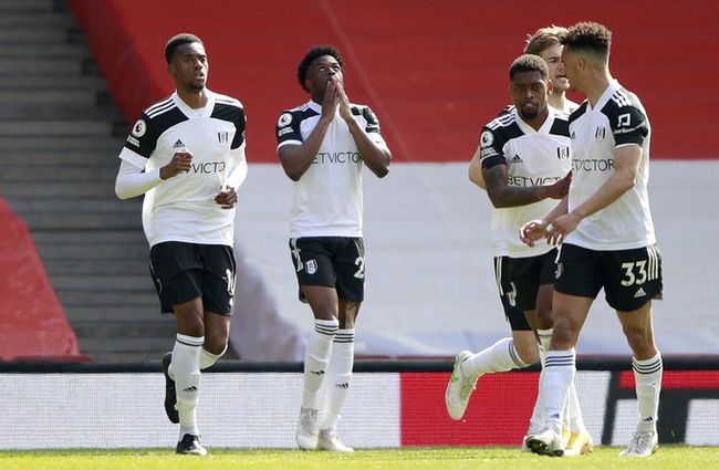 德天空：多特为阿德耶米提供720万欧年薪合同，但未满足要求（德天空：多特开出年薪720万欧合同，未达阿德耶米预期）