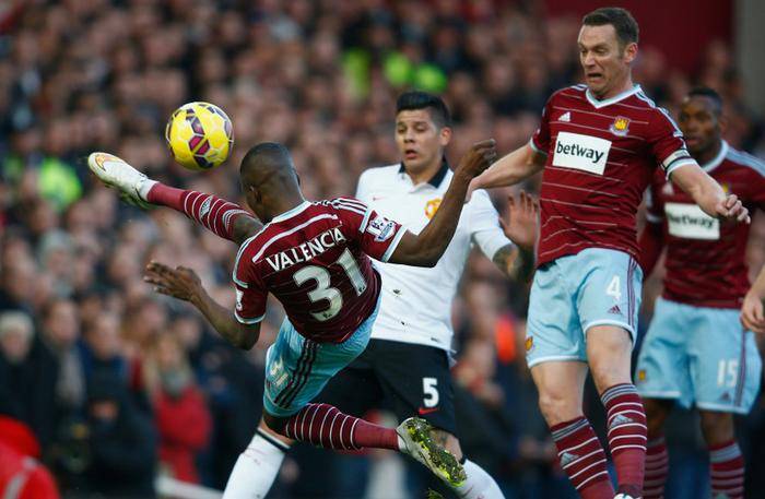 马丁内斯：C罗在葡萄牙不存在“特殊待遇”，每名球员都应被认真对待（马丁内斯：C罗在葡萄牙无“特权”，全队球员一视同仁）