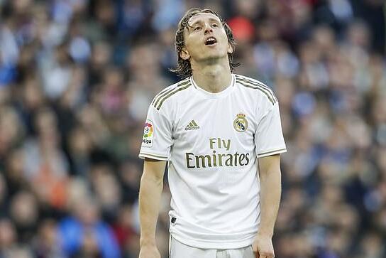 魔术四战全胜晋级NBA杯8强，尼克斯力压热火小组第一晋级（魔术四连胜挺进NBA杯八强，尼克斯压过热火以小组头名出线）